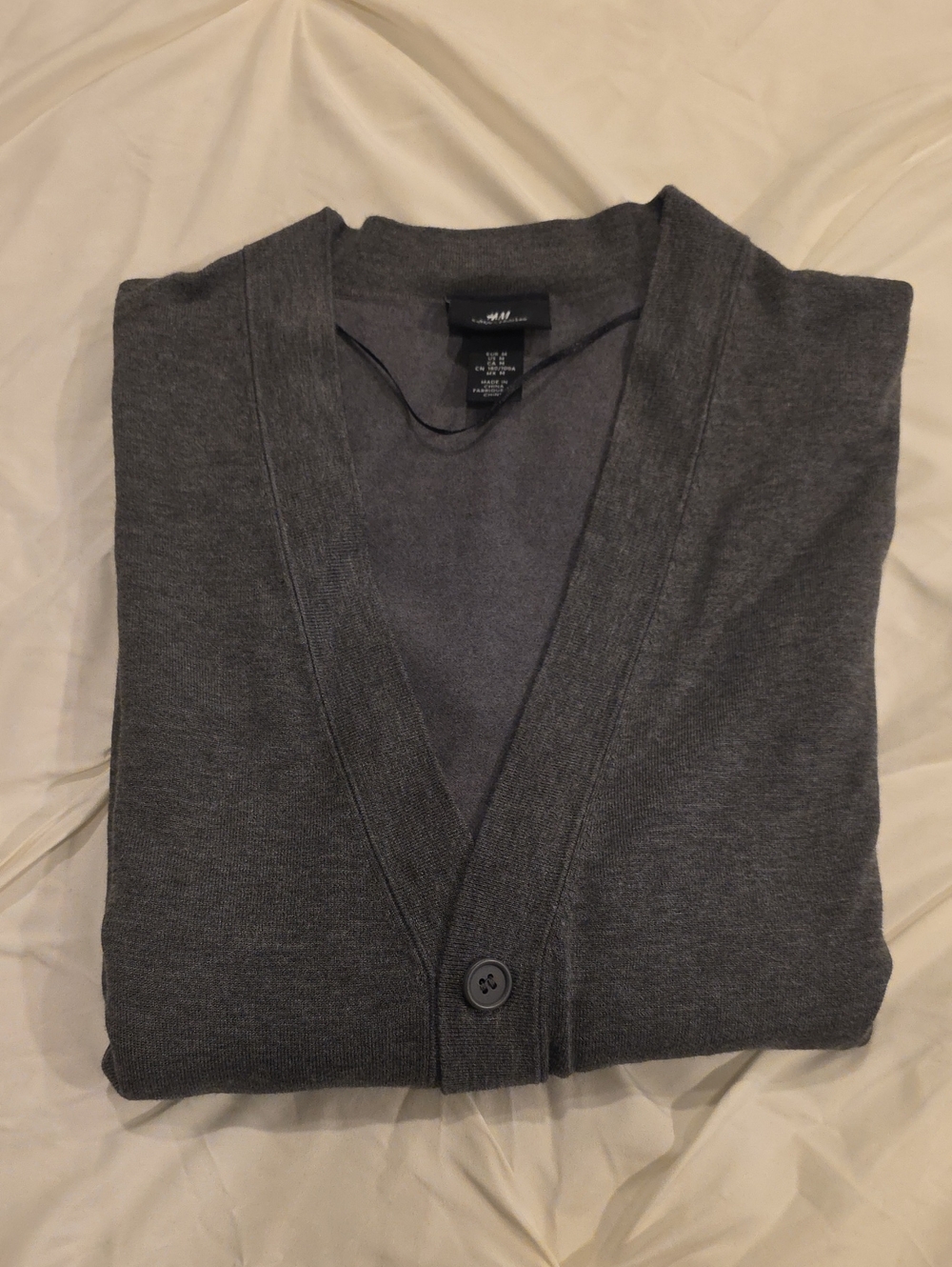 H&M Men's Charcoal Gray V-Neck Button Cardigan